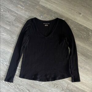 American Eagle Outfitters Black Fitted Long Sleeve Blouse